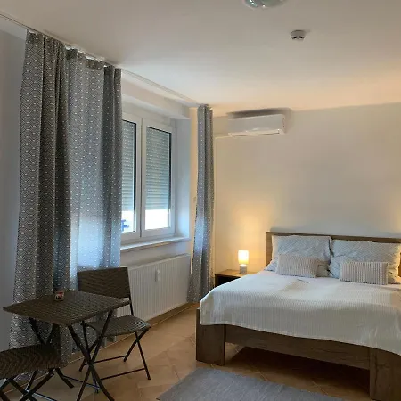 Apartment Rizling Apartman *